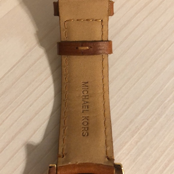 Michael Kors Watch EUC Brown Leather Watch - Picture 3 of 7